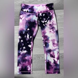 🦄 Lululemon Wunder Under Crop III - Blooming Pixie Multi - Size 6 🦄